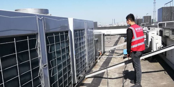 商用中央空調室外機清洗方法 商用中央空調室外機清洗方法